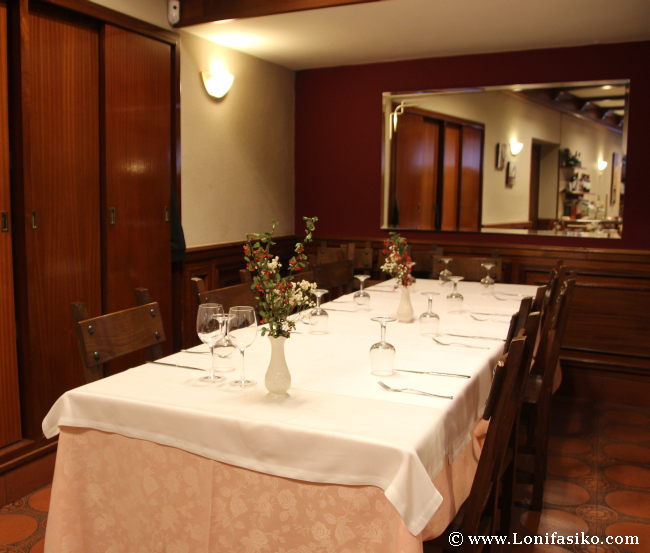 Detalles del comedor del Restaurante Soloa en Abadiño