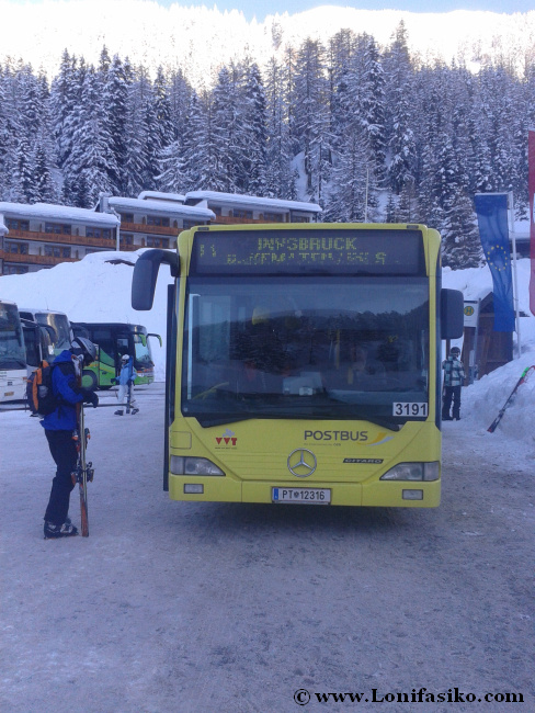 Postbus, el autobús amarillo de transporte gratuito desde Innsbruck a Axamer Lizum