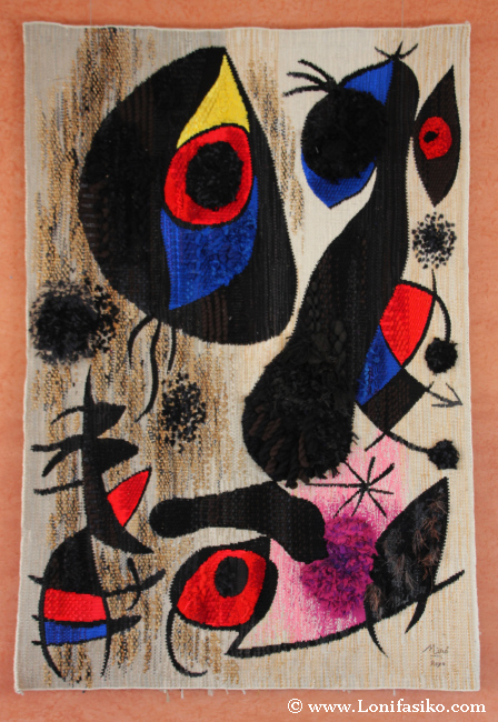 Colorido tapiz de Joan Miró