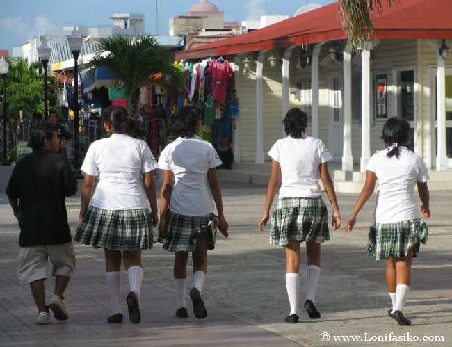 Escuela y vida diaria en Cozumel