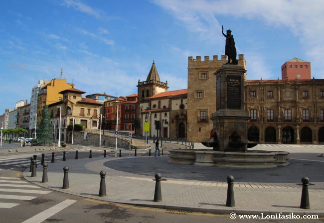 Gijón barrio cimavilla asturias