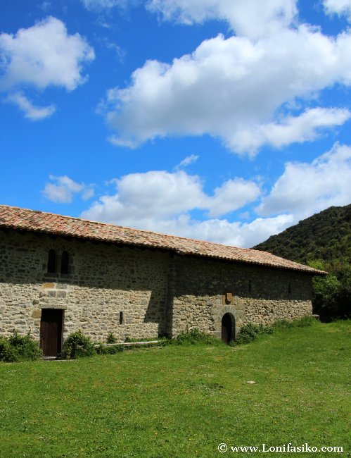 Ermita de San Pedro de Usún en la Foz de Arbayún/Arbaiun