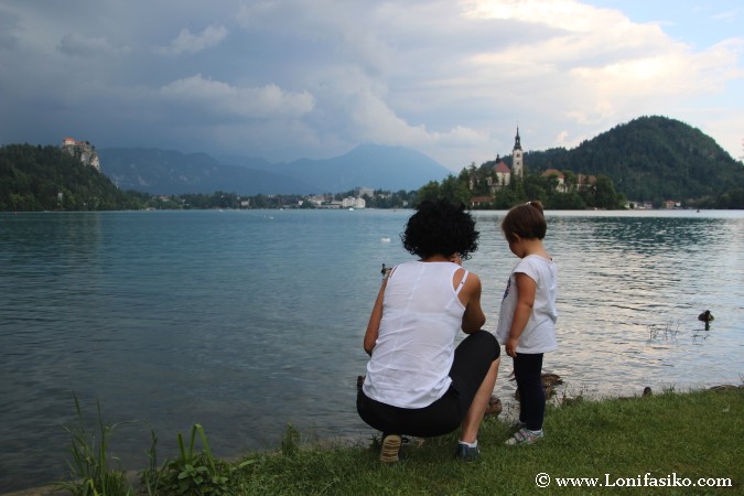 Zona de baño en el lago Bled