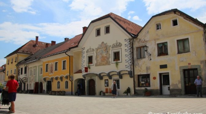 Radovljica, la ciudad medieval de la plaza rectangular