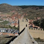 Caminar por las murallas de Albarracín