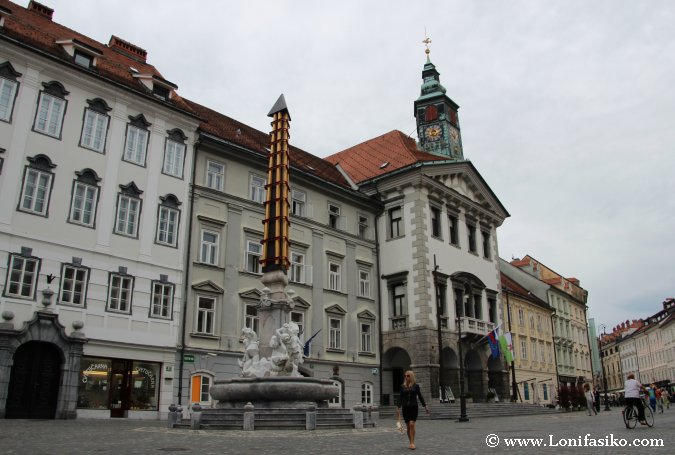 Ayuntamiento y centro historico de Liubliana