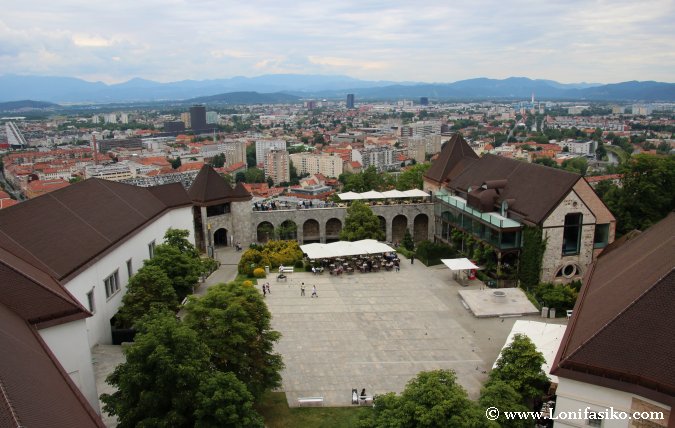 Patio del Castillo de Liubliana