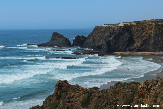 Playas salvajes de surf en Portugal