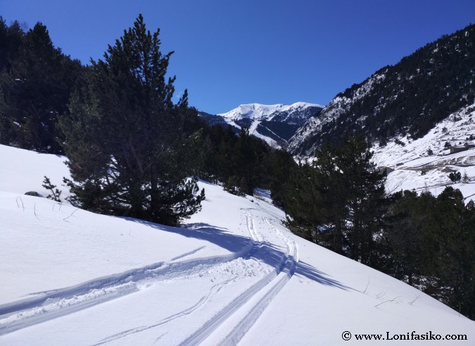 Rutas Raquetas de nieve Andorra powder