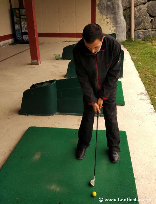 Iniciación al golf postura