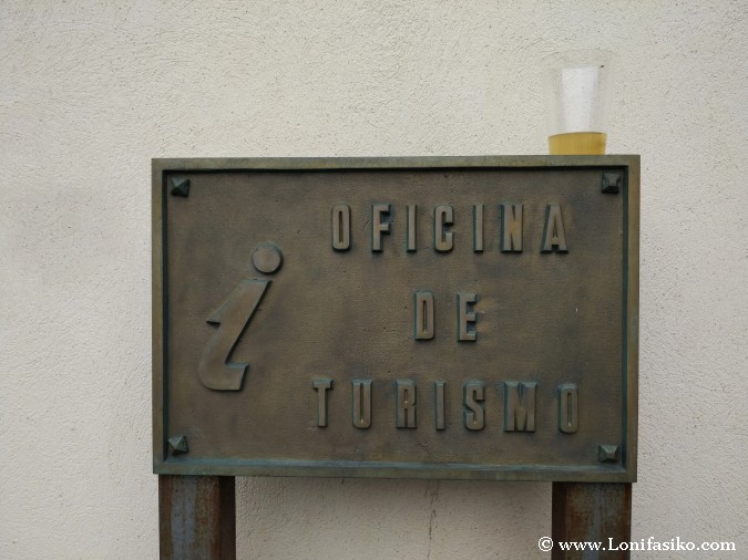 oficina turismo luarca asturias