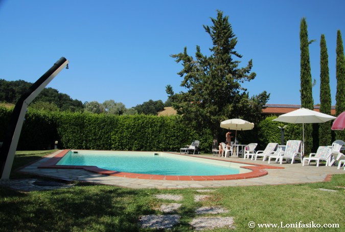 Alojamiento con piscina Toscana Volterra fotos