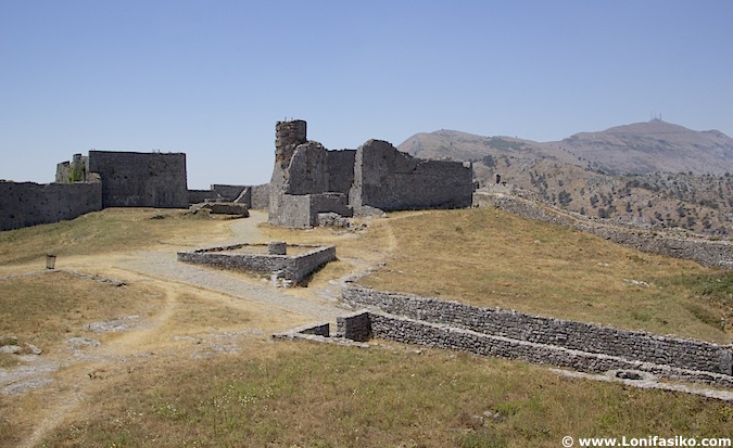 fotos castillo Shkodër albania