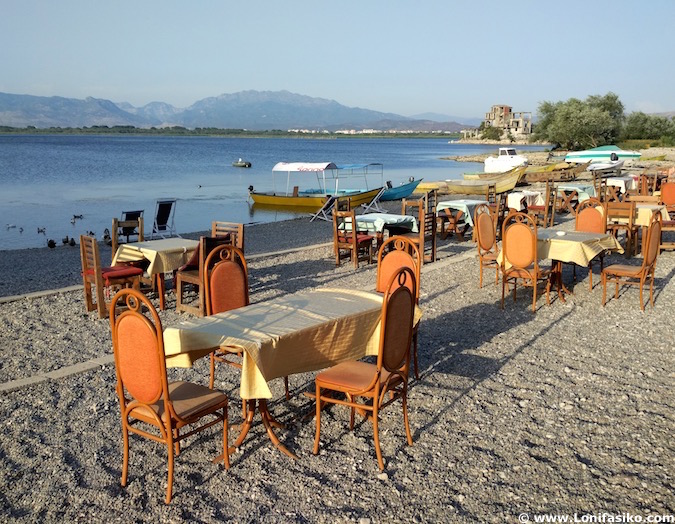 restaurantes shiroke lago Shkodër albania