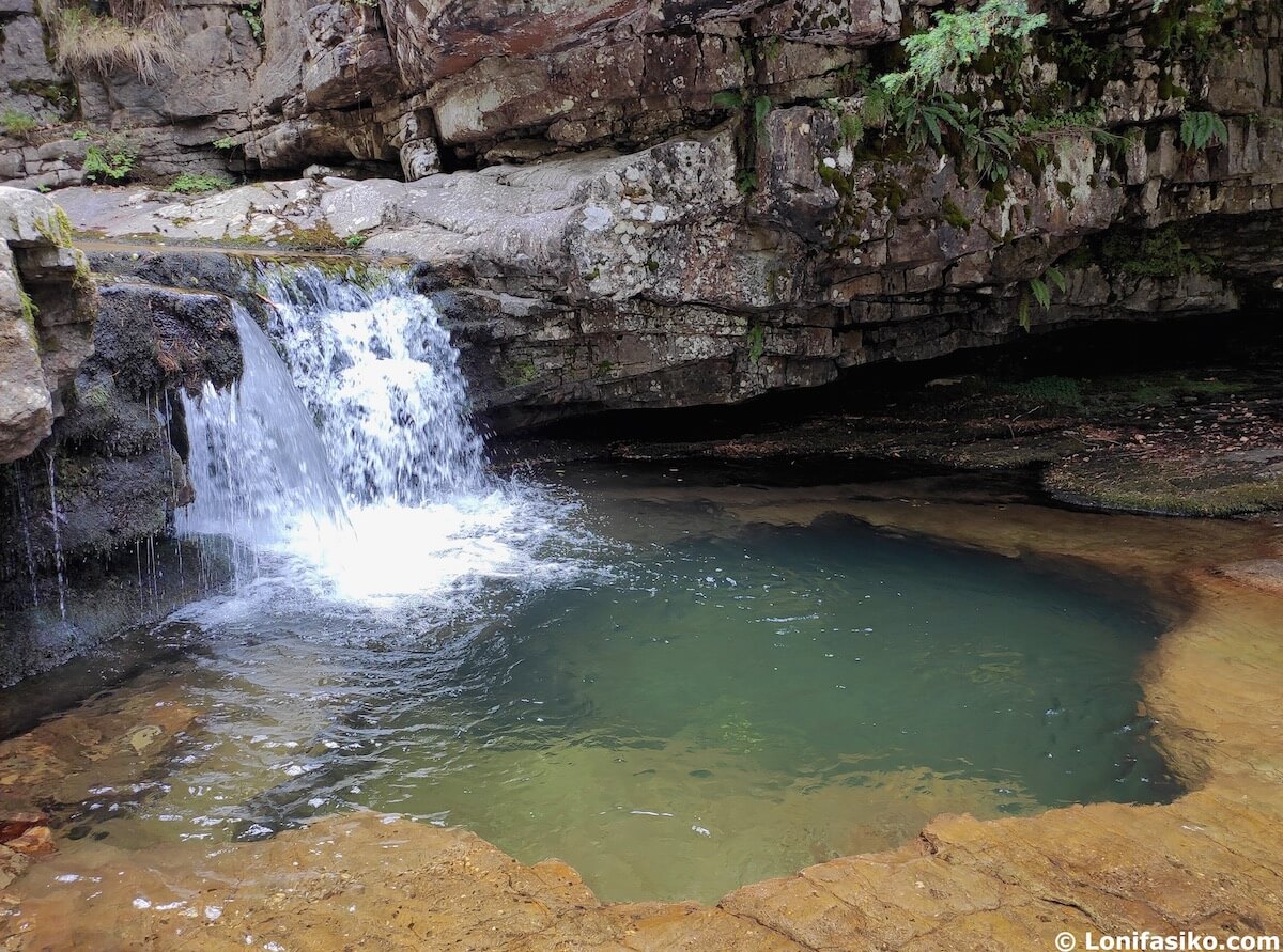 cascadas de puente ra pozas donde bañarse